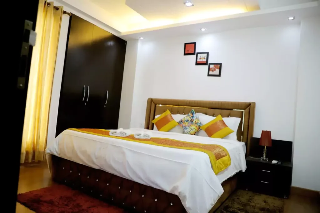 service apartments in Delhi