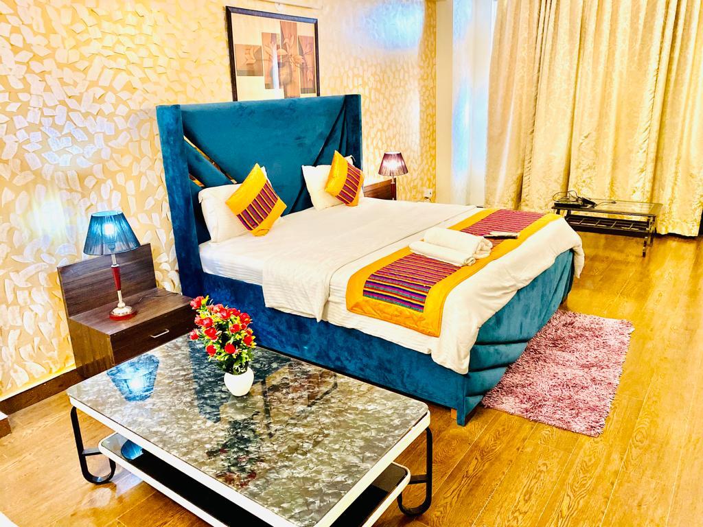 Service Apartments in Jasola Vihar