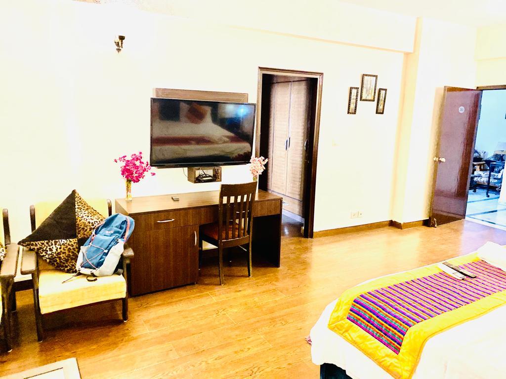 Service Apartments in Jasola Vihar