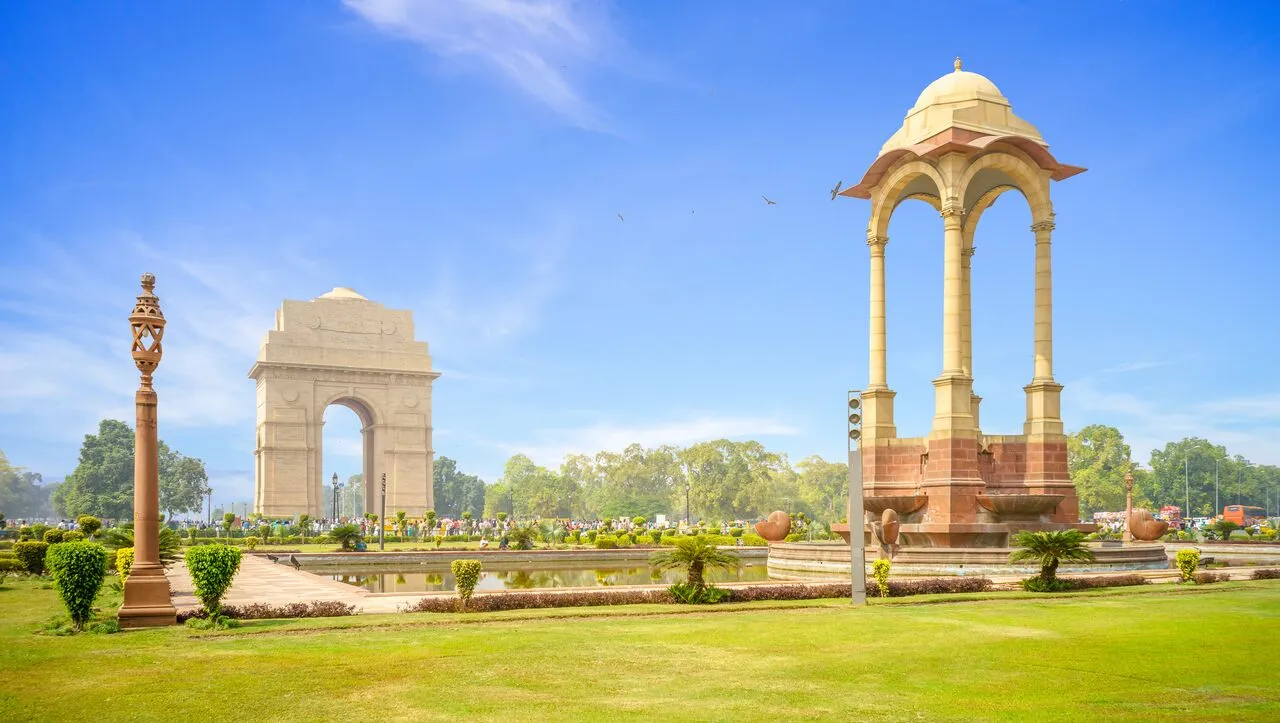 service apartment in Delhi