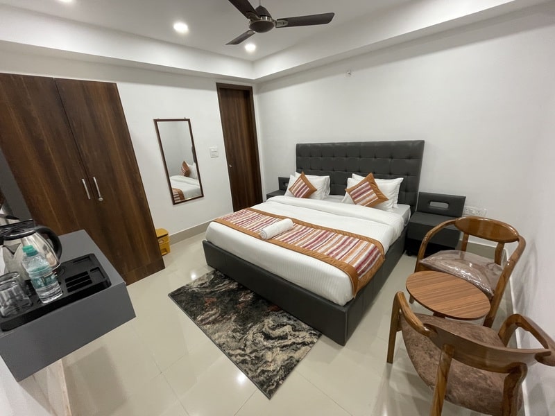 Hotel Near Delhi Wood Expo