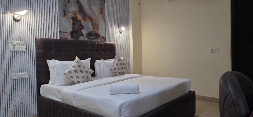 Hotels in Noida Sector 72