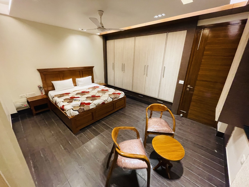 Service Aparment for Rent