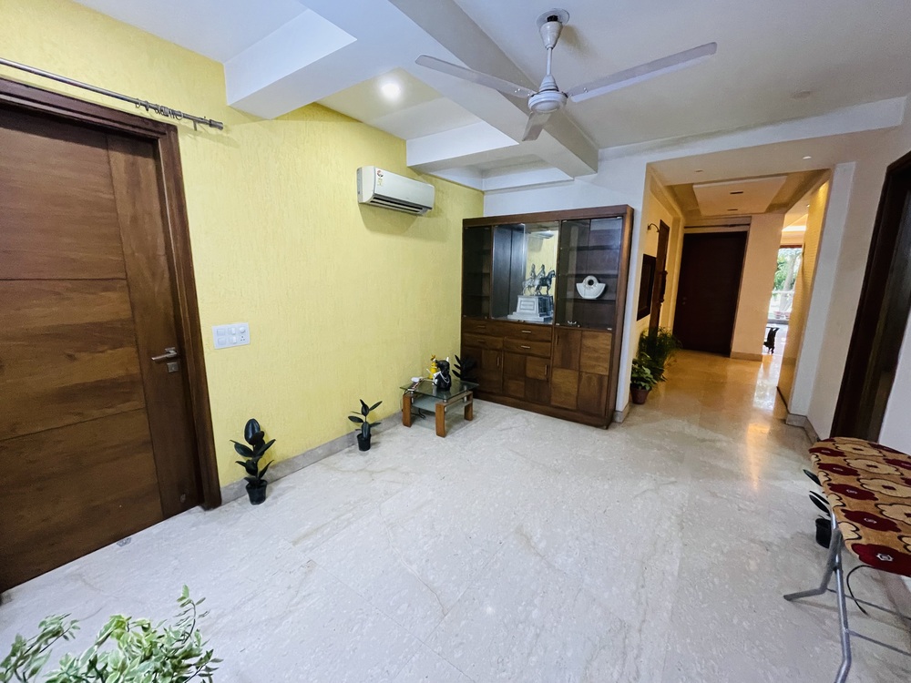 Service Apartment in Saket J Block