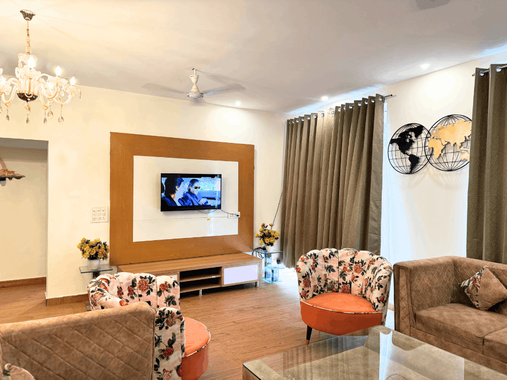 Furnished Apartment in Saket