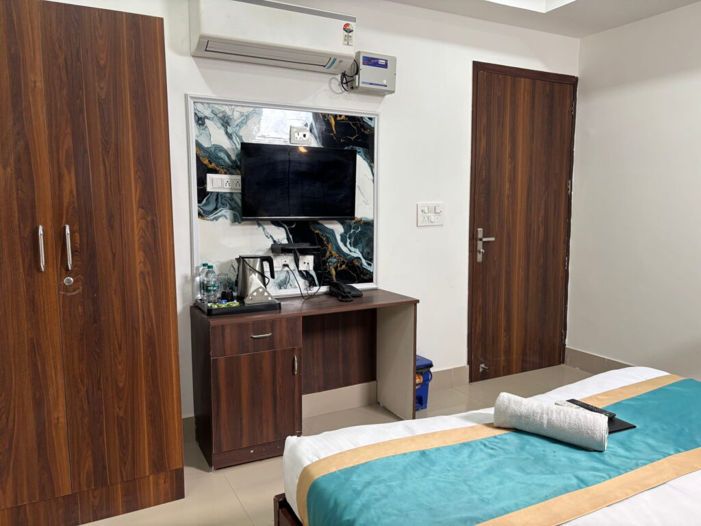 Hotel Near Sector 135