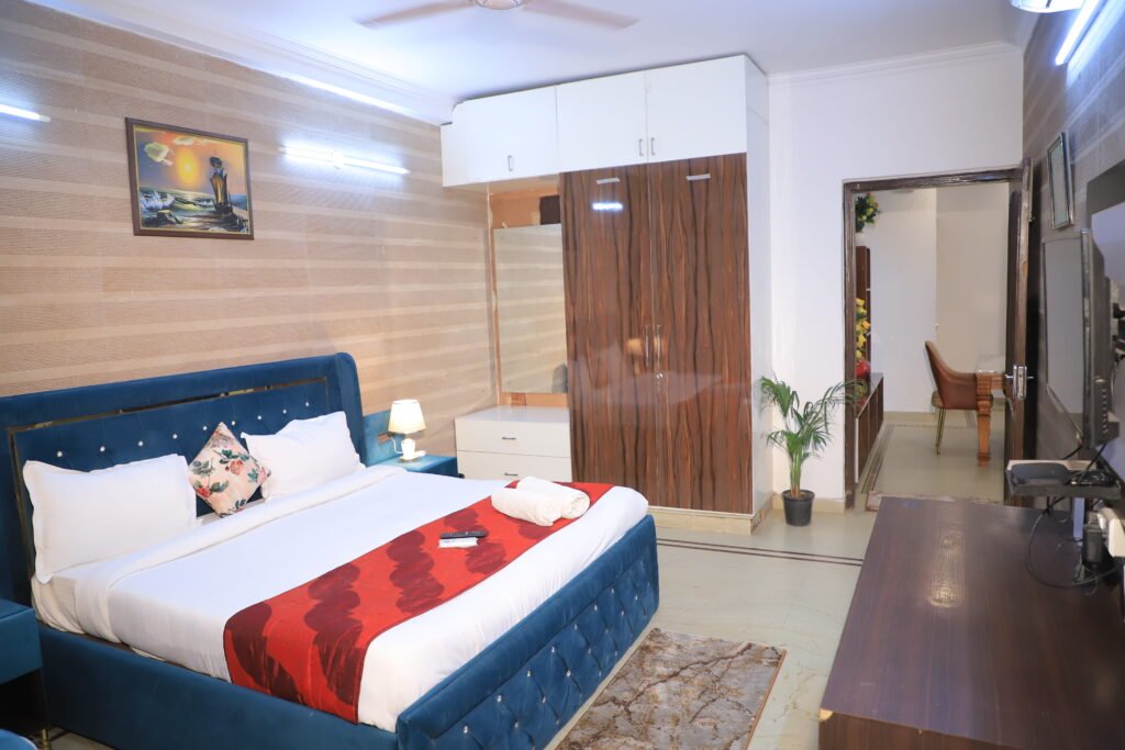 3BHK D-198, Saket — photo 3