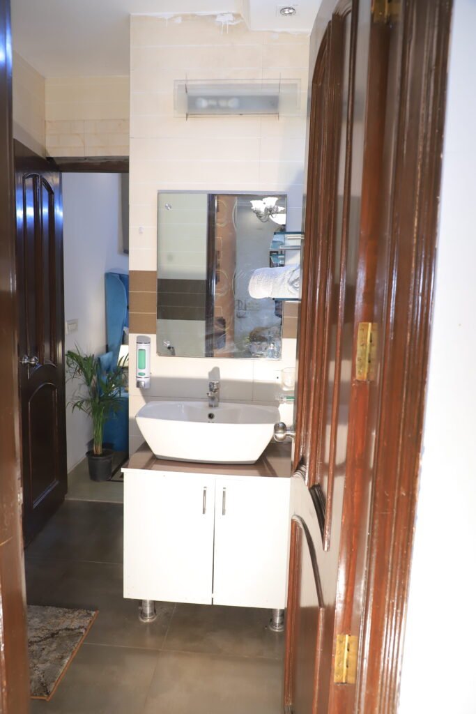 3BHK D-198, Saket — photo 10