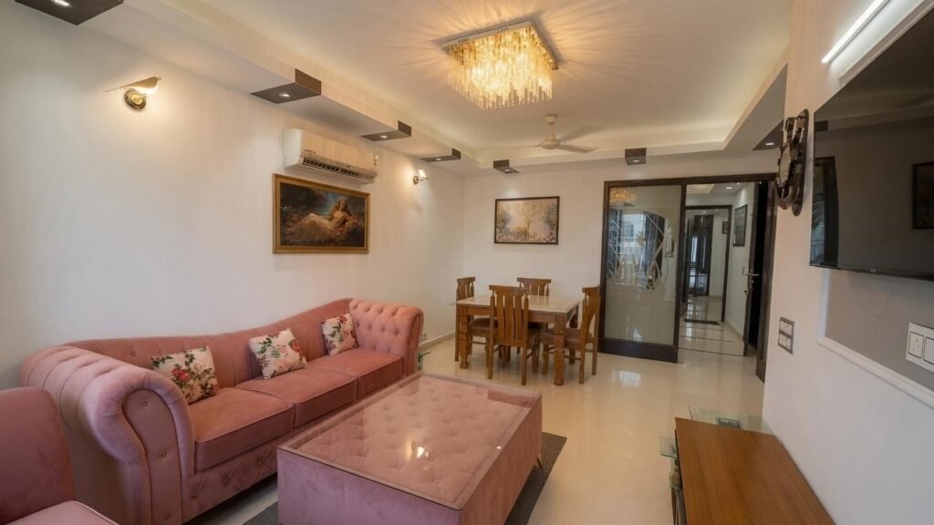 3BHK E-120, Saket